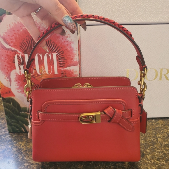 RETAIL Coach Tate 18 in Candy Apple Red - Picture 8 of 14